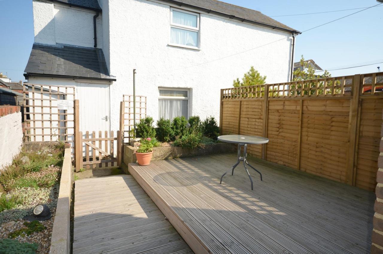 Tilling View With Private Parking Rye Exterior photo